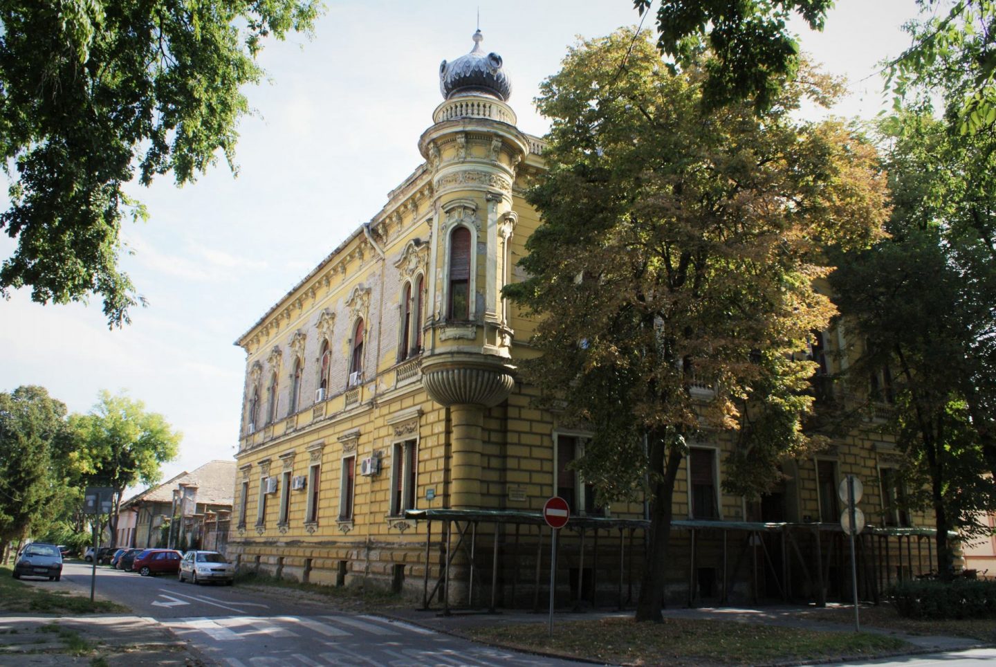 Kronić palata u Somboru © According to Kristina