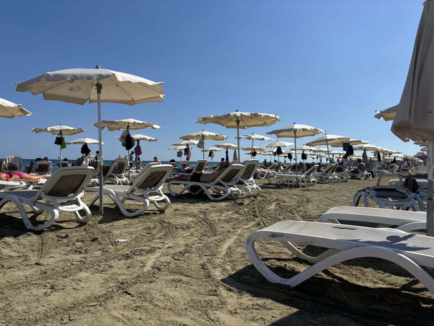 Finikudes plaža @ According to Kristina